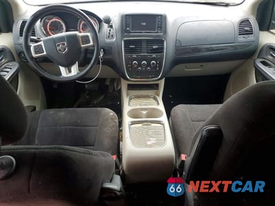 Zdjęcie 8 z 13 samochodu: 2014 DODGE GRAND CARAVAN SXT VIN:2C4RDGCGXER163264 - miniatura