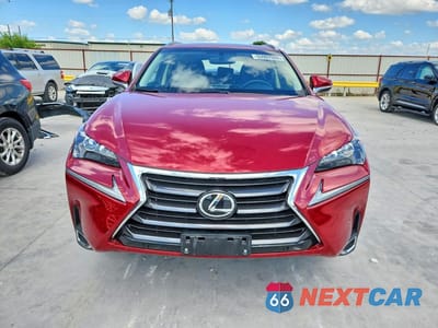 Piąte zdjęcie samochodu w środku: 2017 LEXUS NX 200T BASE VIN:JTJYARBZ4H2063258 - miniatura