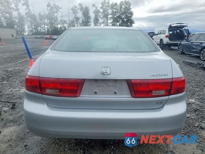 Zdjęcie 6 z 13 samochodu: 2005 HONDA ACCORD LX VIN:1HGCM56405A165896 - miniatura