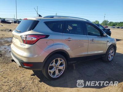 Trzecie zdjęcie samochodu z tyłu: 2018 FORD ESCAPE TITANIUM VIN:1FMCU0J99JUC55346 - miniatura