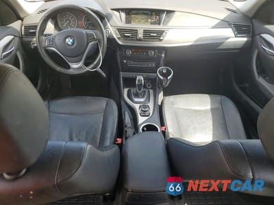 Zdjęcie 8 z 13 samochodu: 2015 BMW X1 SDRIVE28I VIN:WBAVM1C53FV317805 - miniatura
