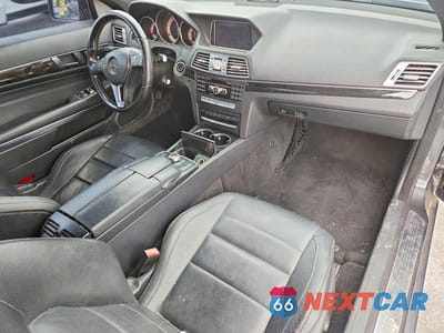 Zdjęcie 8 z 12 samochodu: 2015 MERCEDES-BENZ E 400 VIN:WDDKK6FF6FF307556 - miniatura