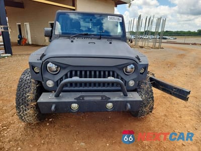 Piąte zdjęcie samochodu w środku: 2014 JEEP WRANGLER UNLIMITED SPORT VIN:1C4BJWKG6EL280788 - miniatura