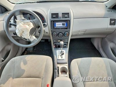 Zdjęcie 8 z 12 samochodu: 2010 TOYOTA COROLLA LE VIN:2T1BU4EE7AC269399 - miniatura