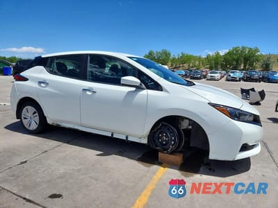 Czwarte zdjęcie samochodu z boku: 2025 NISSAN LEAF S VIN:1N4AZ1BV5SC558541 - miniatura