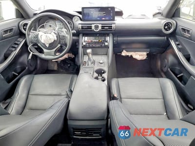 Zdjęcie 8 z 12 samochodu: 2021 LEXUS IS 300 VIN:JTHCA1D24M5112965 - miniatura