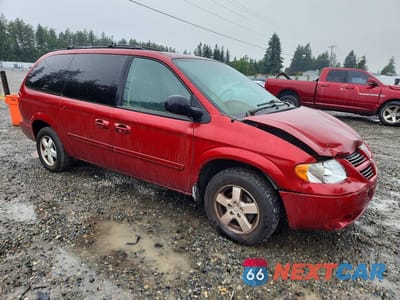 Czwarte zdjęcie samochodu z boku: 2006 DODGE GRAND CARAVAN SXT VIN:2D4GP44L56R627770 - miniatura