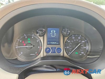 Zdjęcie 9 z 13 samochodu: 2016 LEXUS GX 460 VIN:JTJBM7FX7G5149087 - miniatura