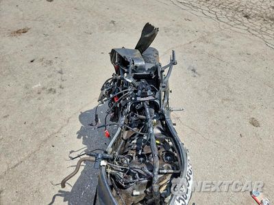 Piąte zdjęcie samochodu w środku: 2025 KAWASAKI ZX636 K VIN:JKBZXJK1XSA011010 - miniatura