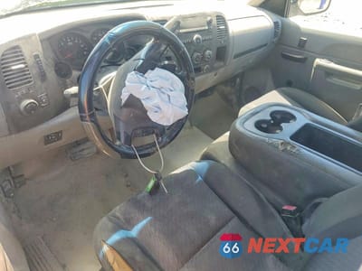 Zdjęcie 8 z 13 samochodu: 2013 CHEVROLET SILVERADO C1500 VIN:1GCNCPEA4DZ152422 - miniatura
