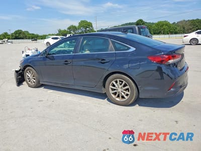 Drugie zdjęcie samochodu z przodu: 2018 HYUNDAI SONATA SE VIN:5NPE24AF0JH621897 - miniatura