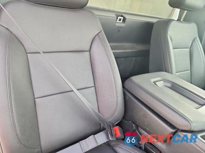 Zdjęcie 10 z 12 samochodu: 2023 CHEVROLET SILVERADO C1500 VIN:3GCNAAEK5PG350930 - miniatura