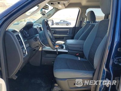 Zdjęcie 7 z 13 samochodu: 2019 RAM 1500 CLASSIC SLT VIN:1C6RR6GT9KS694928 - miniatura