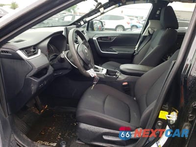 Zdjęcie 7 z 13 samochodu: 2019 TOYOTA RAV4 LE VIN:2T3F1RFV3KC038367 - miniatura
