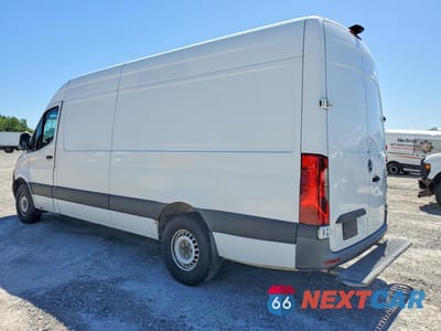 Drugie zdjęcie samochodu z przodu: 2019 MERCEDES BENZ SPRINTER 2500 DELIVERY VAN VIN:WD3PF1CDXKP049468 - miniatura