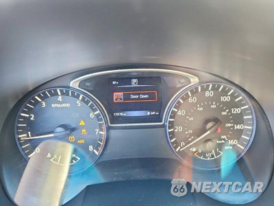 Zdjęcie 9 z 12 samochodu: 2017 NISSAN ALTIMA 2.5 SR VIN:1N4AL3AP9HC121313 - miniatura