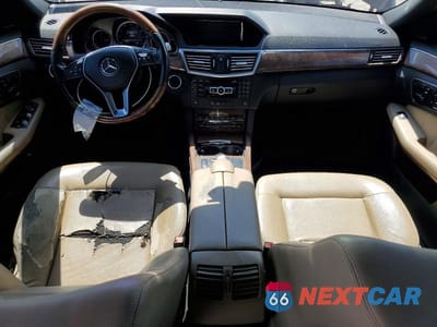 Zdjęcie 8 z 12 samochodu: 2013 MERCEDES-BENZ E 350 4MATIC VIN:WDDHF8JBXDA737311 - miniatura