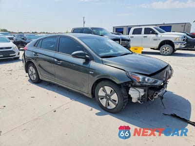 Czwarte zdjęcie samochodu z boku: 2020 HYUNDAI IONIQ BLUE VIN:KMHC65LC8LU229047 - miniatura