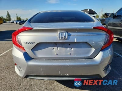 Zdjęcie 6 z 12 samochodu: 2017 HONDA CIVIC LX VIN:2HGFC2F59HH530315 - miniatura