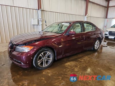 2008 BMW 328 I WBAVA37588NL54818 - główne zdjęcie licytacji z USA - miniatura