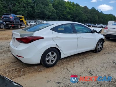 Trzecie zdjęcie samochodu z tyłu: 2015 HYUNDAI ELANTRA SE VIN:5NPDH4AE7FH556927 - miniatura
