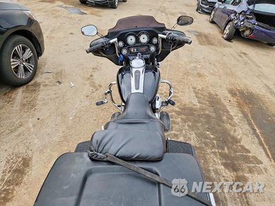 Zdjęcie 6 z 9 samochodu: 2011 HARLEY-DAVIDSON FLHX VIN:1HD1KBM13BB669432 - miniatura