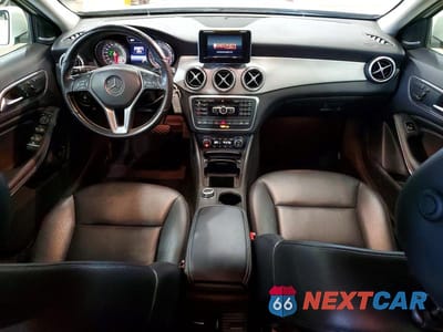 Zdjęcie 8 z 13 samochodu: 2015 MERCEDES-BENZ GLA 250 4MATIC VIN:WDCTG4GB0FJ065967 - miniatura