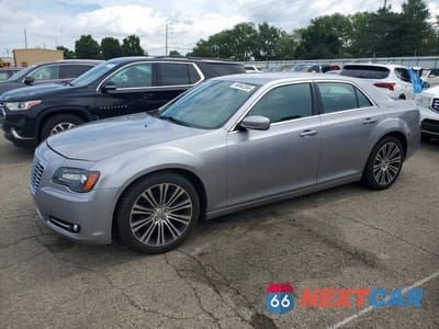 2013 CHRYSLER 300 S 2C3CCABG2DH711676 - główne zdjęcie licytacji z USA - miniatura