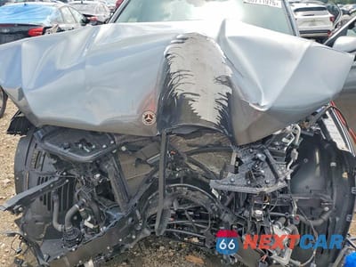 Zdjęcie 12 z 13 samochodu: 2025 MERCEDES-BENZ GLE 450E 4MATIC VIN:4JGFB4GB0SB428706 - miniatura