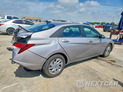 Trzecie zdjęcie samochodu z tyłu: 2024 HYUNDAI ELANTRA SEL VIN:KMHLM4DG8RU657467 - miniatura