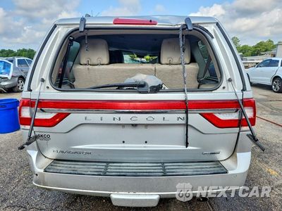 Zdjęcie 6 z 13 samochodu: 2015 LINCOLN NAVIGATOR VIN:5LMJJ2HT0FEJ03757 - miniatura