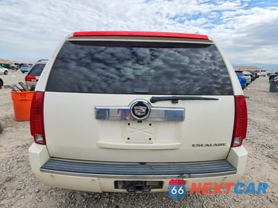 Zdjęcie 6 z 12 samochodu: 2008 CADILLAC ESCALADE LUXURY VIN:1GYFK638X8R184860 - miniatura