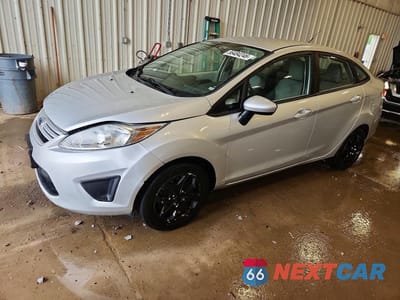 2013 FORD FIESTA S 3FADP4AJ7DM224483 - główne zdjęcie licytacji z USA - miniatura
