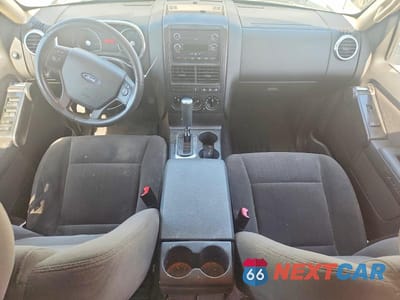 Zdjęcie 8 z 13 samochodu: 2010 FORD EXPLORER XLT VIN:1FMEU7DE4AUA58546 - miniatura