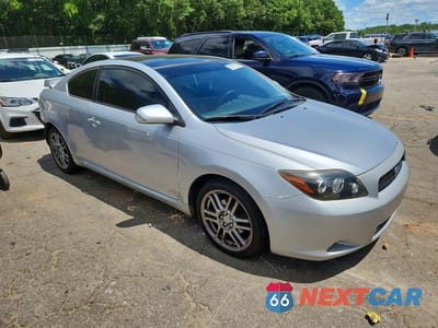 Czwarte zdjęcie samochodu z boku: 2010 SCION TC BASE VIN:JTKDE3B77A0316620 - miniatura