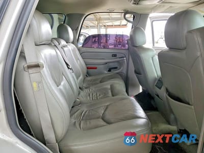 Zdjęcie 10 z 12 samochodu: 2005 CHEVROLET TAHOE C1500 VIN:1GNEC13T05J144665 - miniatura
