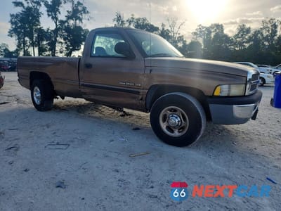 Czwarte zdjęcie samochodu z boku: 2001 DODGE RAM 2500 VIN:3B7KC26Z31M289911 - miniatura