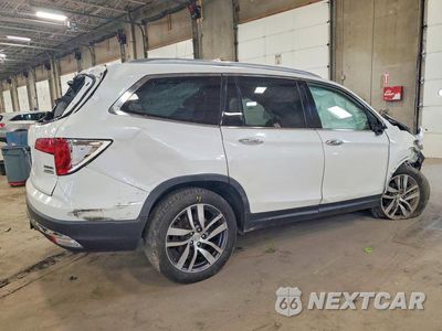 Trzecie zdjęcie samochodu z tyłu: 2017 HONDA PILOT TOURING VIN:5FNYF6H96HB023416 - miniatura
