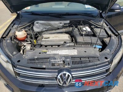 Zdjęcie 12 z 13 samochodu: 2017 VOLKSWAGEN TIGUAN SEL VIN:WVGWV7AX5HK021177 - miniatura