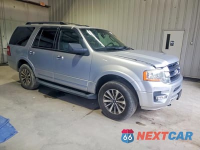 Czwarte zdjęcie samochodu z boku: 2016 FORD EXPEDITION XLT VIN:1FMJU1JT9GEF16826 - miniatura