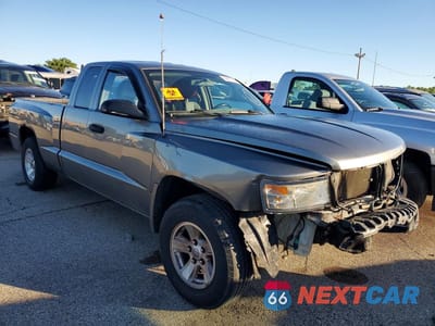 Czwarte zdjęcie samochodu z boku: 2011 DODGE DAKOTA ST VIN:1D7RW2BK0BS712991 - miniatura