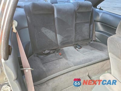 Zdjęcie 10 z 12 samochodu: 2000 HONDA CIVIC EX VIN:1HGEJ8240YL031066 - miniatura