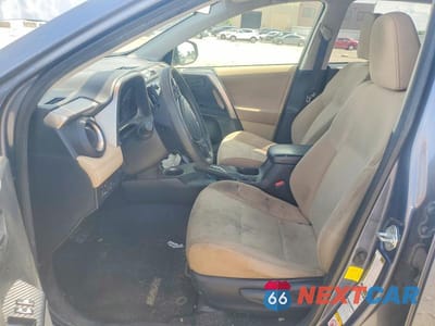 Zdjęcie 7 z 13 samochodu: 2013 TOYOTA RAV4 XLE VIN:JTMRFREV1D5001598 - miniatura