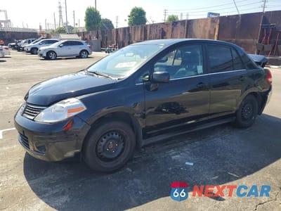2007 NISSAN VERSA 1.8 S 3N1BC11E97L442128 - główne zdjęcie licytacji z USA - miniatura