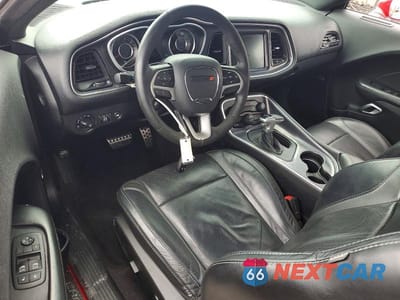 Zdjęcie 8 z 12 samochodu: 2015 DODGE CHALLENGER SXT PLUS VIN:2C3CDZBG8FH869633 - miniatura