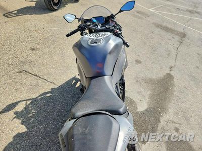 Zdjęcie 6 z 9 samochodu: 2025 KAWASAKI ZX636 K VIN:JKBZXJJ14SA022053 - miniatura