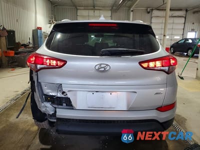Zdjęcie 6 z 13 samochodu: 2018 HYUNDAI TUCSON SEL VIN:KM8J3CA46JU608111 - miniatura