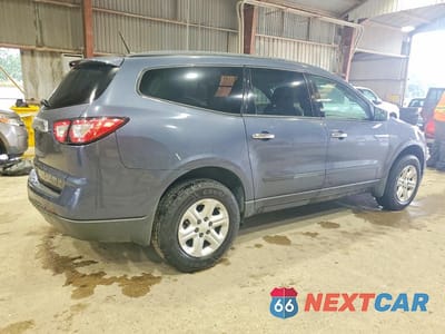 Trzecie zdjęcie samochodu z tyłu: 2014 CHEVROLET TRAVERSE LS VIN:1GNKRFKDXEJ303202 - miniatura