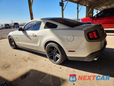 Drugie zdjęcie samochodu z przodu: 2012 FORD MUSTANG GT VIN:1ZVBP8CF7C5245997 - miniatura
