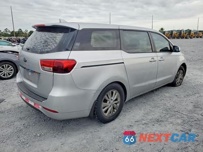 Trzecie zdjęcie samochodu z tyłu: 2016 KIA SEDONA L VIN:KNDMA5C19G6206506 - miniatura